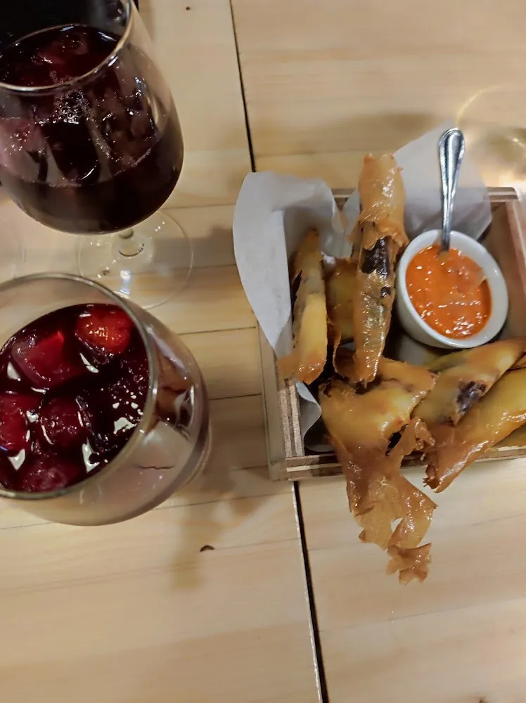 Samoussas Fromage de Chèvre Et Olives Noires